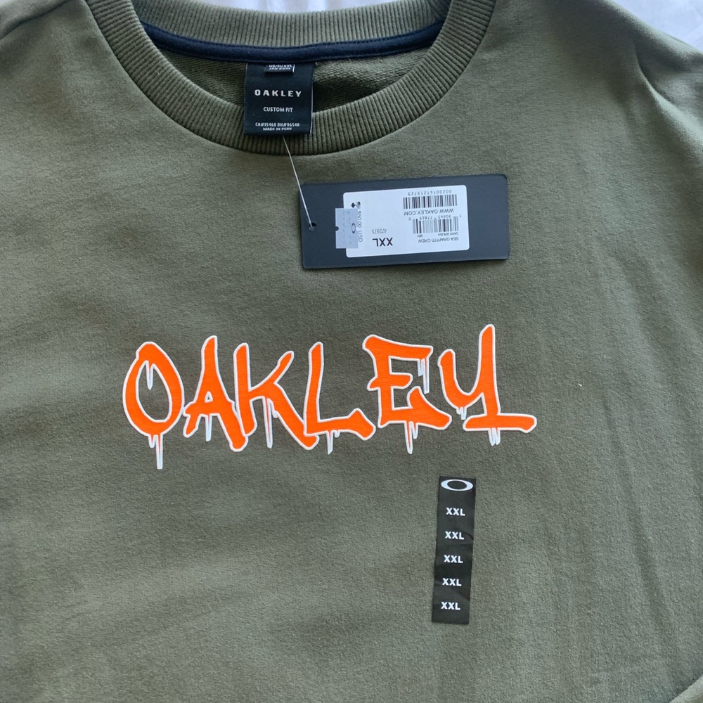 Oakley pullover - Picture 2 of 3
